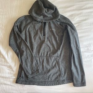 Columbia 1/2 zip hoodie with large pocket